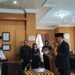 Bupati Mamasa Lantik Cahyani Octavia Jadi Sekwan, Welem: Jaga Netralitas dan Jangan Menutup Diri