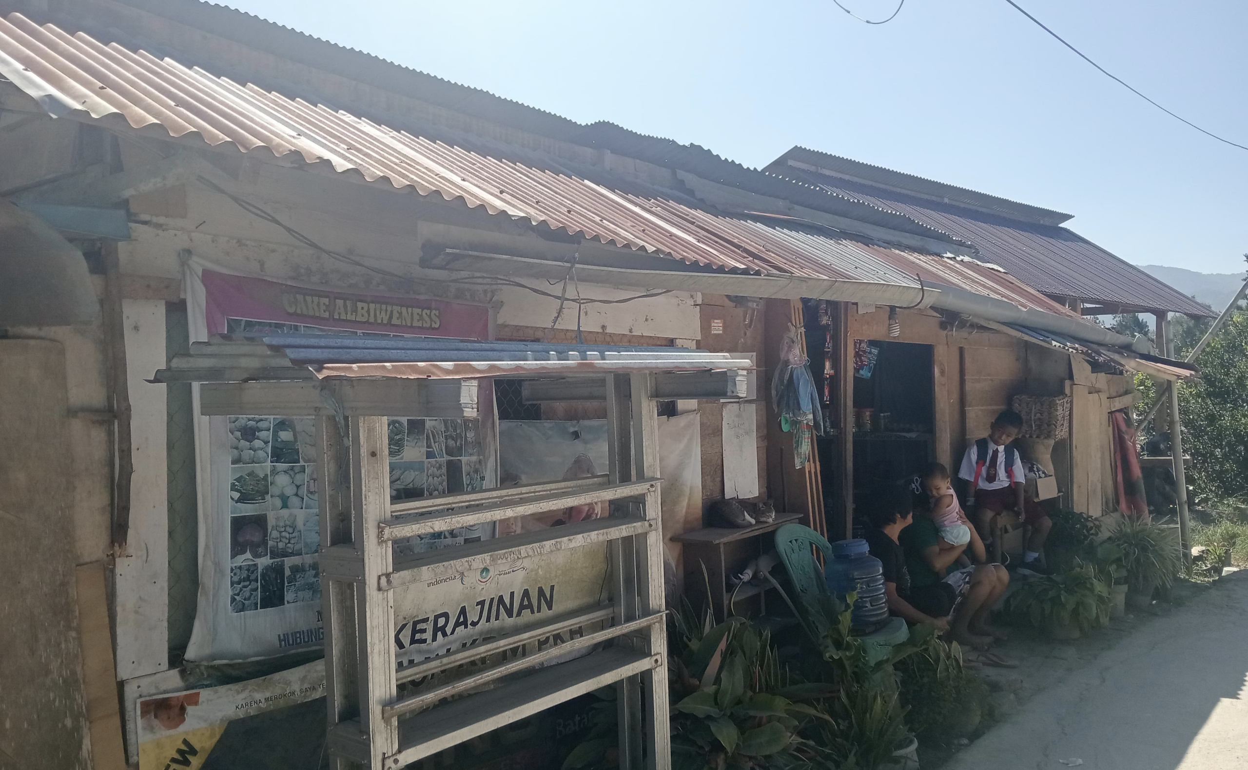 Atap Lapuk Rumah Nenek Hanna di Mamasa dan “Mata Penguasa yang Terpejam”