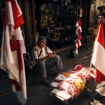 Dari Garut, Basor Mengais Rezeki dari Bendera Merah Putih di Mamasa