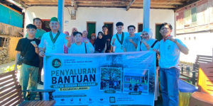 HMI Komisariat STIKES BBM Salurkan Bantuan bagi Korban Kebakaran di Limboro