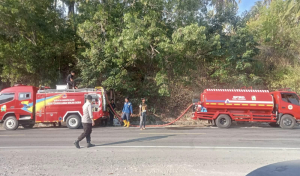 Kebakaran Landa Desa Bonde Majene, Damkar Kerahkan 3 Unit Mobil dan 25 Personel