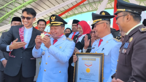 Mamasa Pecahkan Rekor MURI Dunia, Minum Kopi Menggunakan Cangkir Bambu Suke