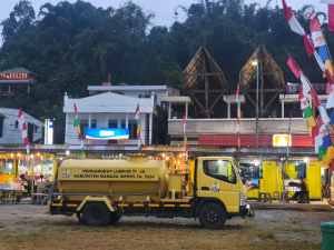 Mobil Pengangkut Lumpur Tinja Diparkir di Area UMKM Kondosapata, Pengunjung Keluhkan Pemandangan