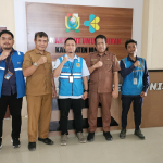 Hari Pelanggan Nasional, PLN Kunjungi RSUD Majene