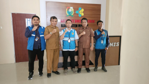 Hari Pelanggan Nasional, PLN Kunjungi RSUD Majene