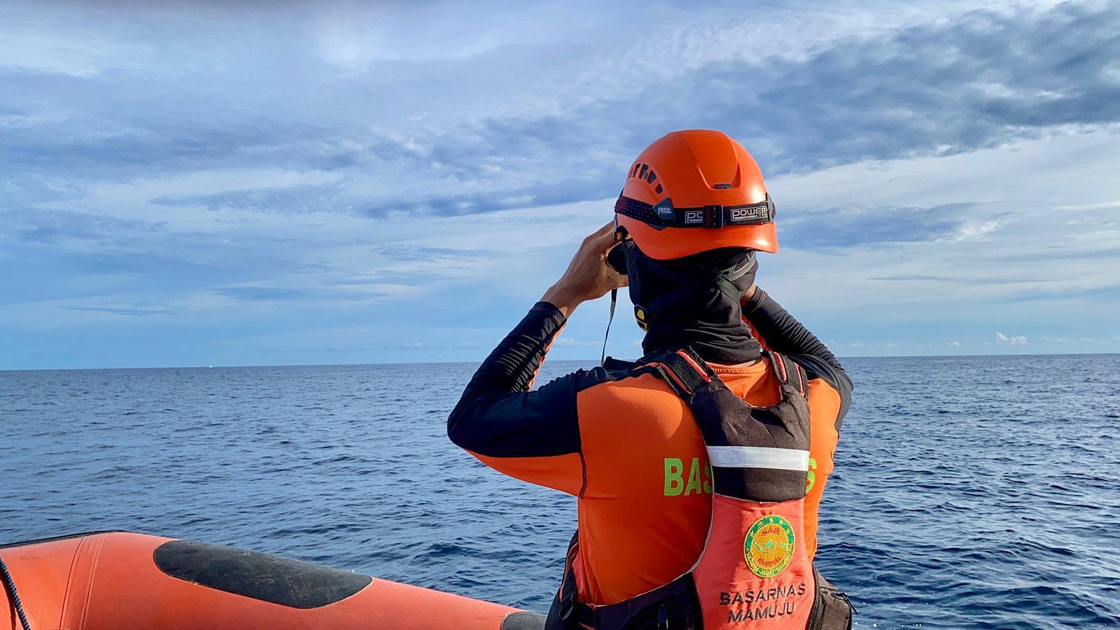 Hari Ketiga Pencarian Korban KM. Bukit Siguntang di Selat Makassar Hasil Nihil 