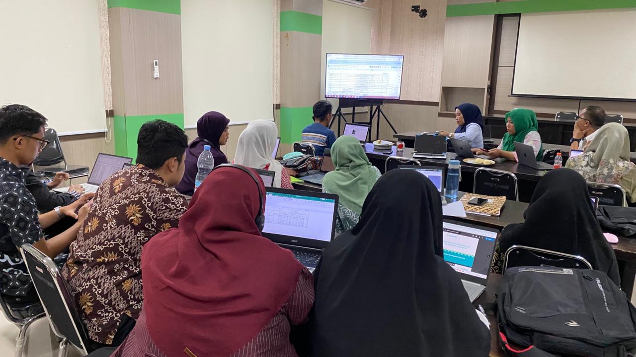 Dinkes Sulbar Evaluasi Kinerja Program 2025