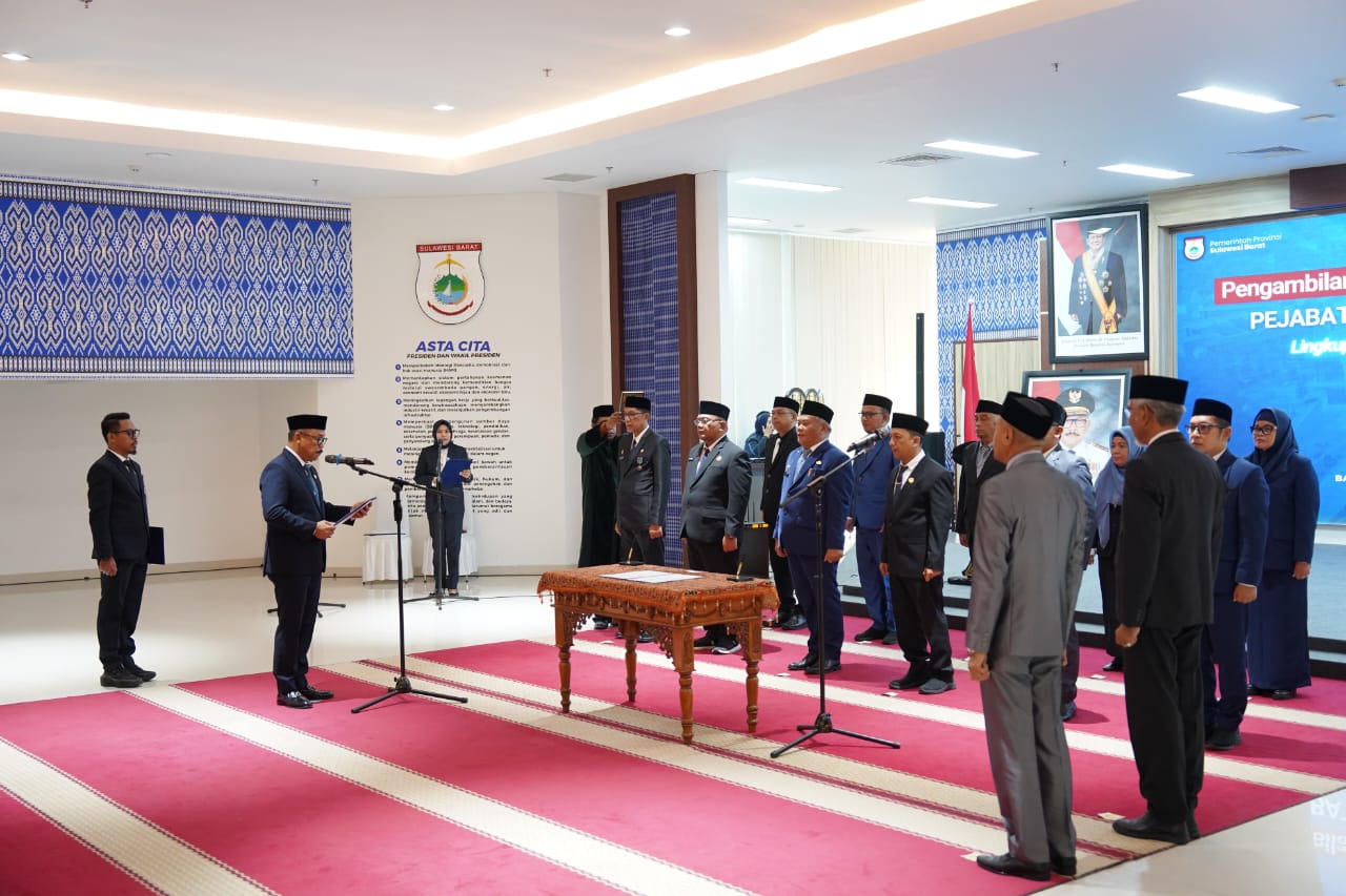 BREAKING NEWS: 10 Pejabat Eselon II Dilantik Gubernur Sulbar, 2 Jabatan Tertunda