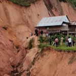 Talut Penahan Perkampungan di Bumal Amblas, Satu Dusun Terancam