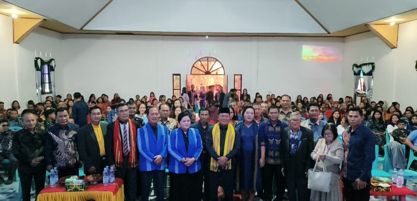 Membasuh Kasih di Parondobulawan, Kala Gereja dan Pemerintah Menenun Harmoni
