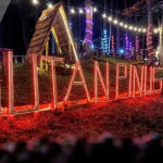 Kampung Natal Tondok Bakaru Mamasa, Oase Ekonomi Kreatif di Bawah Naungan Pinus