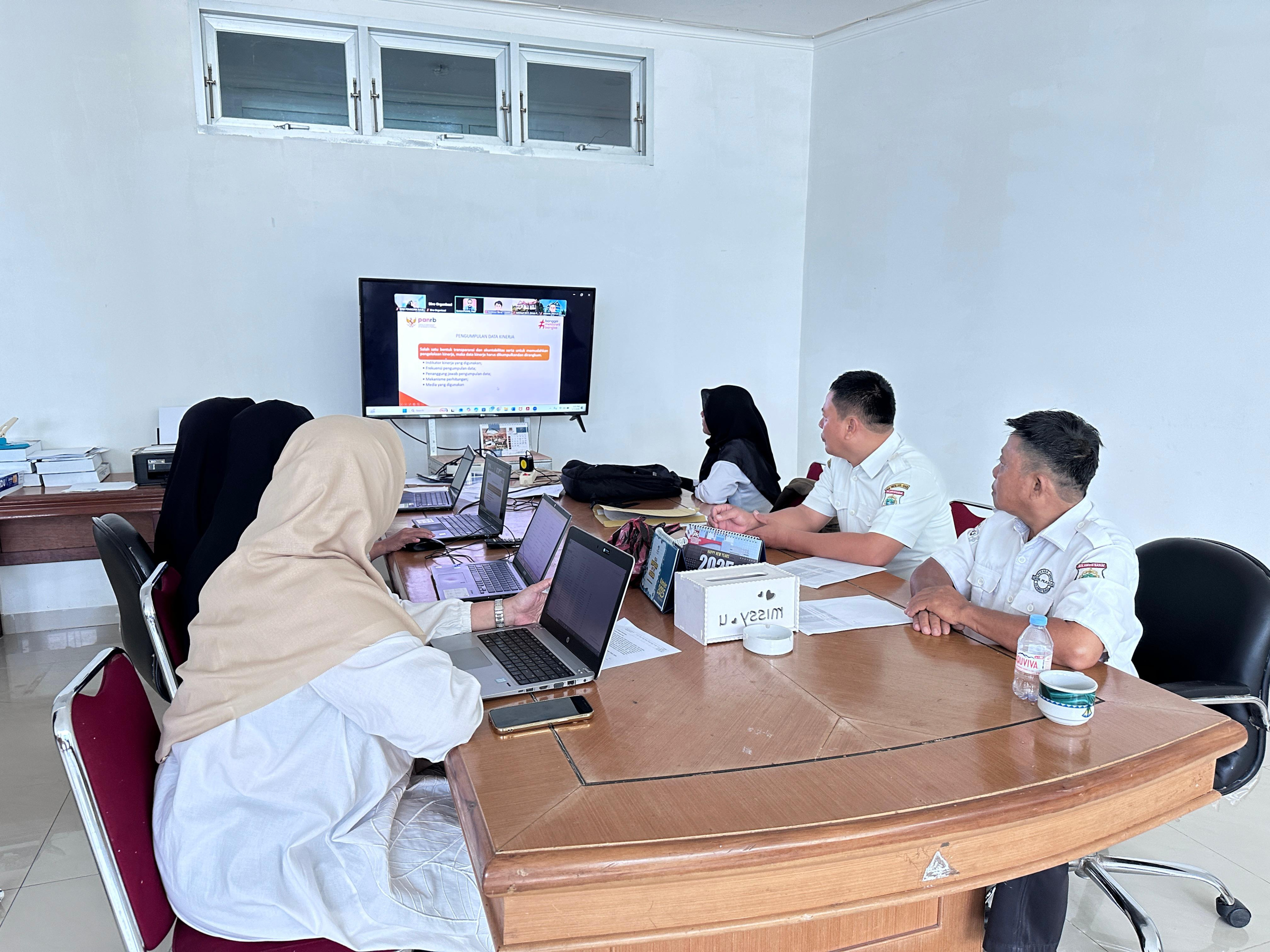 Pemkesra Sulbar Perkuat Penyusunan dan Asistensi LKjIP dan LPPD Tahun 2025