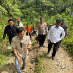 Bupati Mamasa Tinjau Jalan Ekstream Pamoseang Pangga, Perbaikan Dilakukan Bertahap