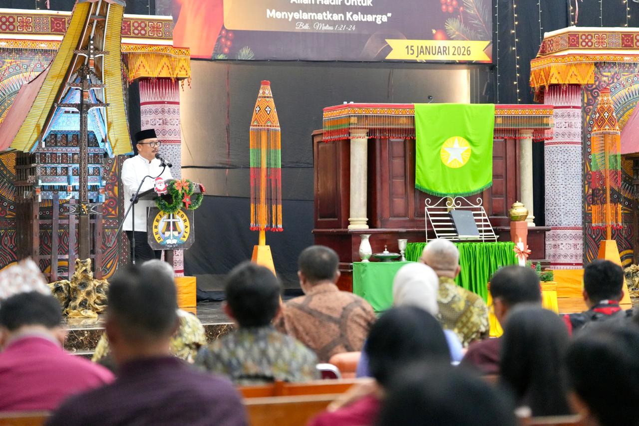 Natal KKT Mamuju: Gubernur Sulbar Tekankan Pentingnya Keluarga dan Toleransi