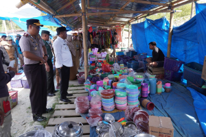 Pantau Harga dan Stok, Bupati Mamasa Minta Pedagang Waspadai Pungli