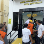 Tiga Tersangka Kasus Korupsi Pintu Gerbang Mamuju Diserahkan ke Kejaksaan