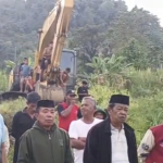 Protes Kerusakan Sungai, Warga Gentungan Raya Sita Ekskavator Tambang Pasir