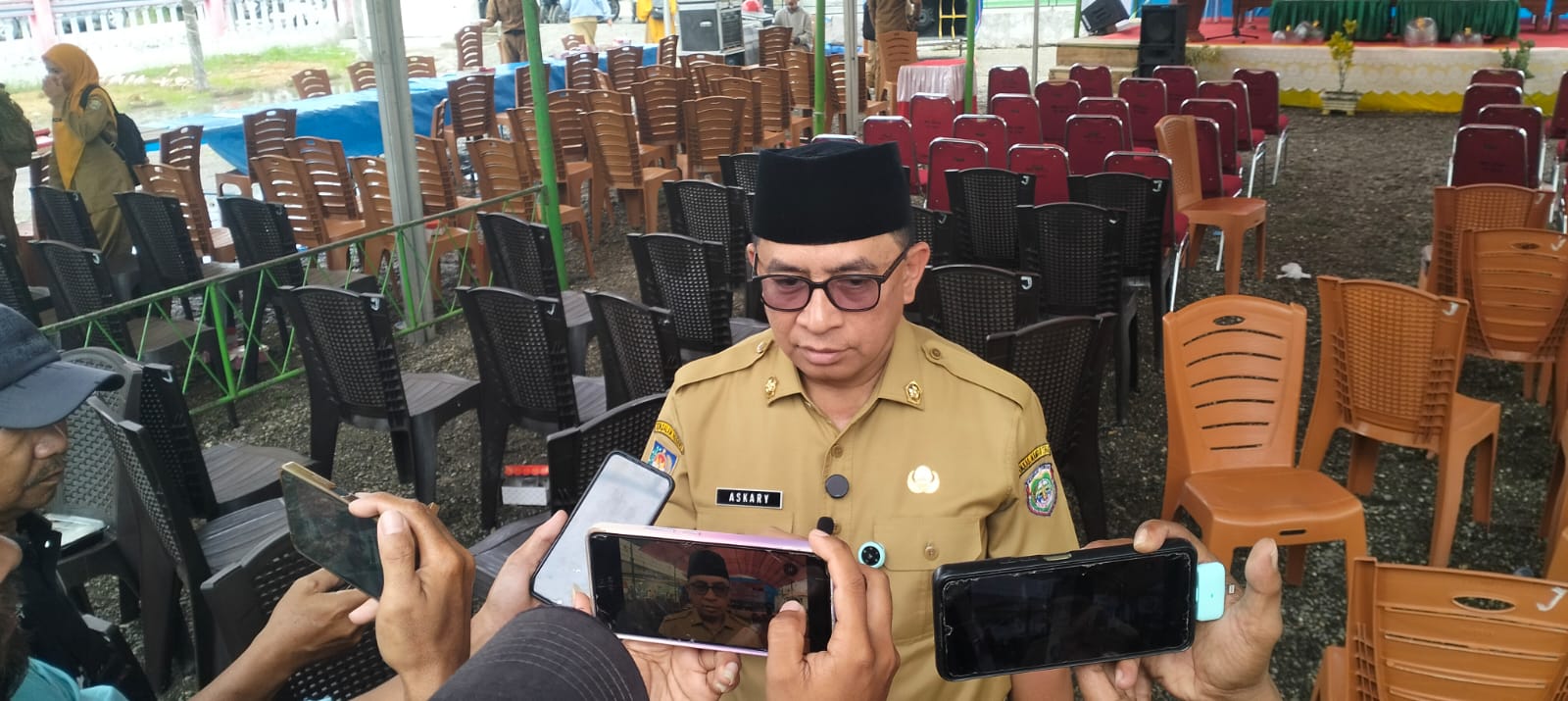 Jaga Estetika Kota, Wabup Mamuju Tengah Larang Pasang Baliho di Pohon