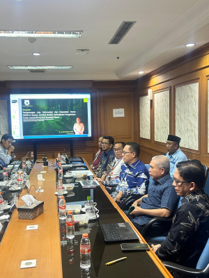 Bukan Sekadar Serapan Karbon: Proposal FOLU Sulbar Rancang Manfaat Ekonomi Langsung untuk Komunitas Lokal