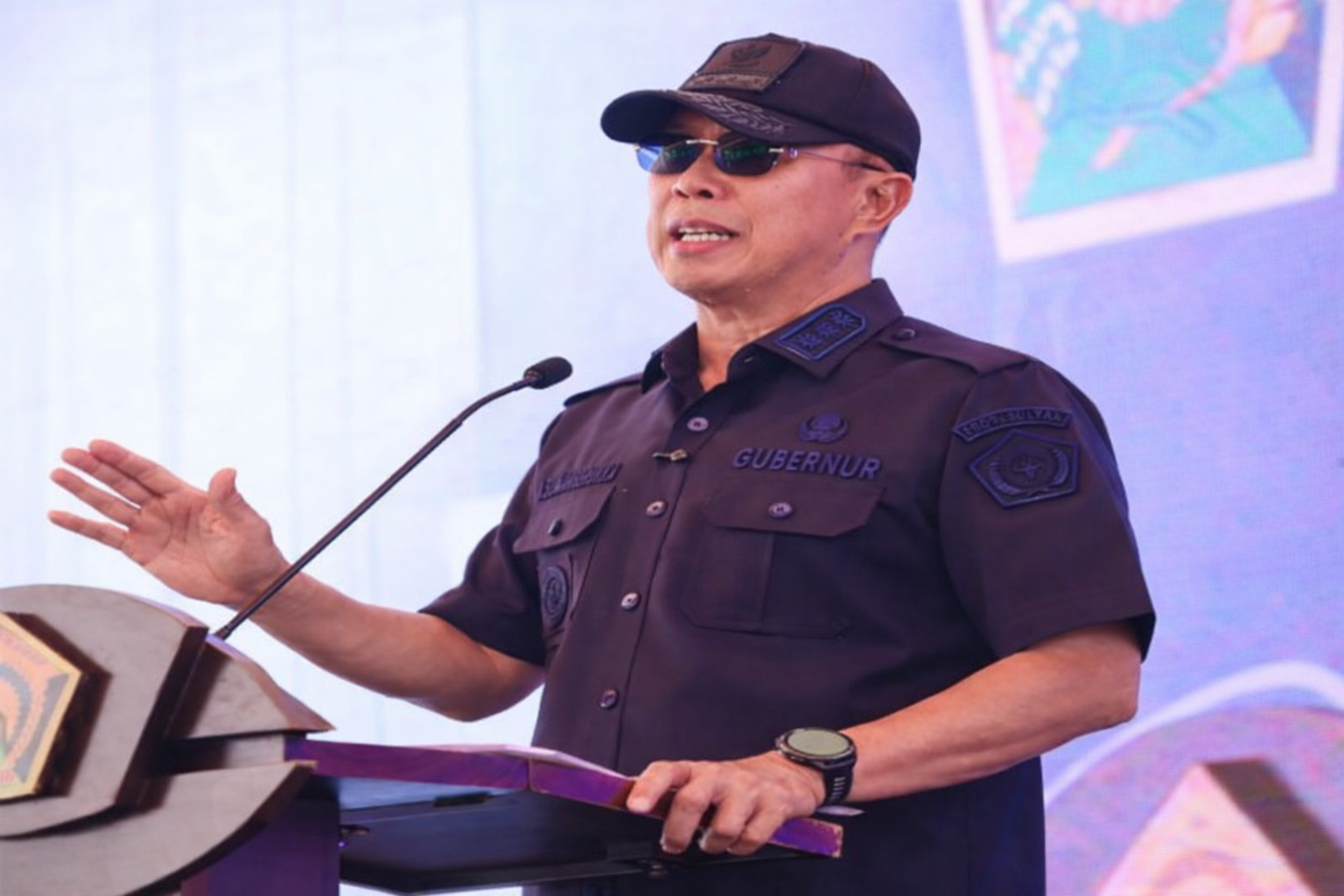 Gubernur Sultra ASR Tindaklanjuti Arahan Presiden Prabowo soal Penertiban Kabel dan Spanduk