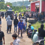 Lamban Tangani Pencurian TBS Sawit, Ratusan Petani Geruduk Polres Mamuju Tengah
