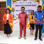 Wakil Bupati Mamasa Resmikan Gedung Baru SDN 002