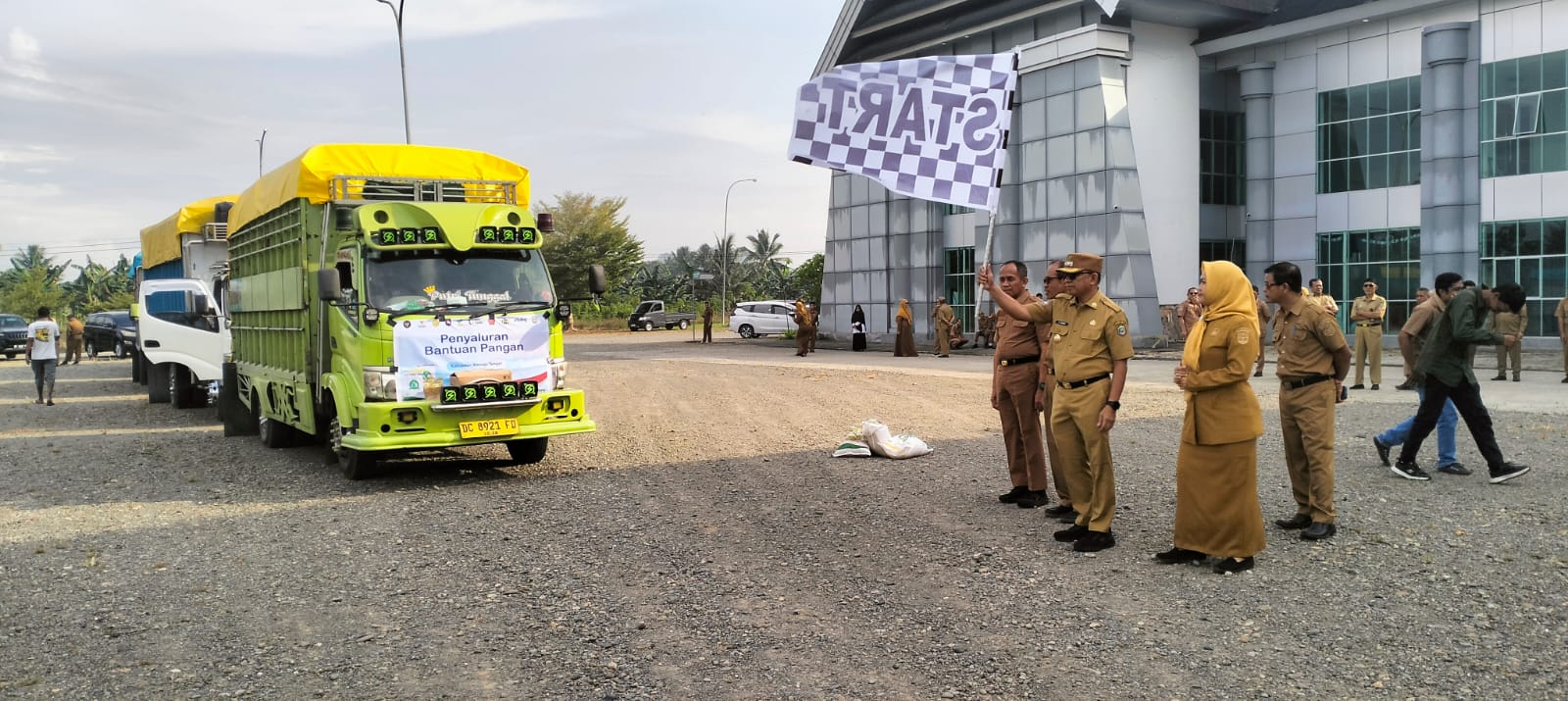 Pemkab Mamuju Tengah Salurkan 237 Ton Beras Bantuan Pangan, Sasar 11.858 Warga