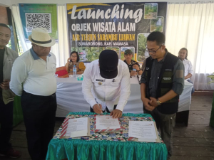Dongkrak Ekonomi Lokal, Pemkab Mamasa Launching Wisata Air Terjun Sarambu Liawan