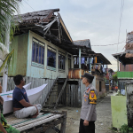 Angin Kencang Hantam Tinambung Polman, Satu Rumah Rusak Berat