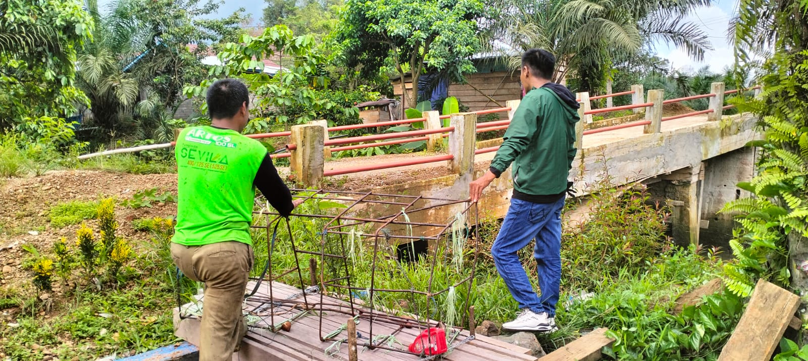Setahun Rampung, Jembatan Rp 500 Juta di Mamuju Tengah Sudah Amblas dan Miring