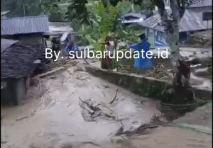 Pemukiman Warga di Hahangan Aralle Diterjang Banjir, Sejumlah Rumah Warga Dilaporkan Rusak