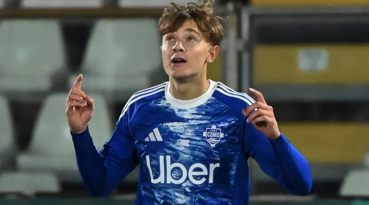 Tampil Konsisten Bersama Como, Jesús Rodríguez Pantas Dapat Tempat di Skuad Spanyol 2026