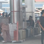 Antrean Mengular di SPBU Lembang Majene, Warga Keluhkan Prioritas Pengisian Jeriken