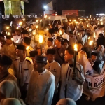 Sambut 1 Muharam 1448 Hijriah, Ribuan Santri di Mamuju Tengah Pawai Obor