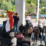 BREAKING NEWS: Ratusan Masyarakat Malabo Demo di Kantor Bupati Mamasa Tolak Pembangunan TPA di Salurano