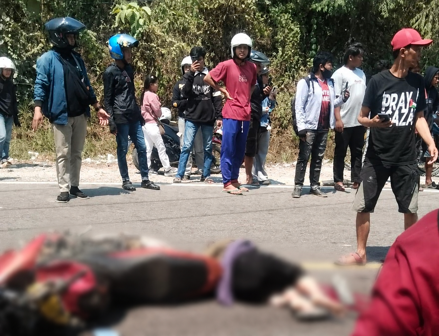 Lakalantas di Jalur Trans Sulawesi Mamuju Tengah 1 Orang Tewas dan 2 Luka Berat