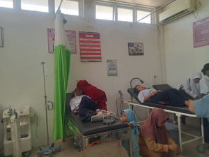 Diduga Gegera Konsumsi MBG, 12 Siswa SMPN 1 Tabulahan Sakit, 7 Dirawat 