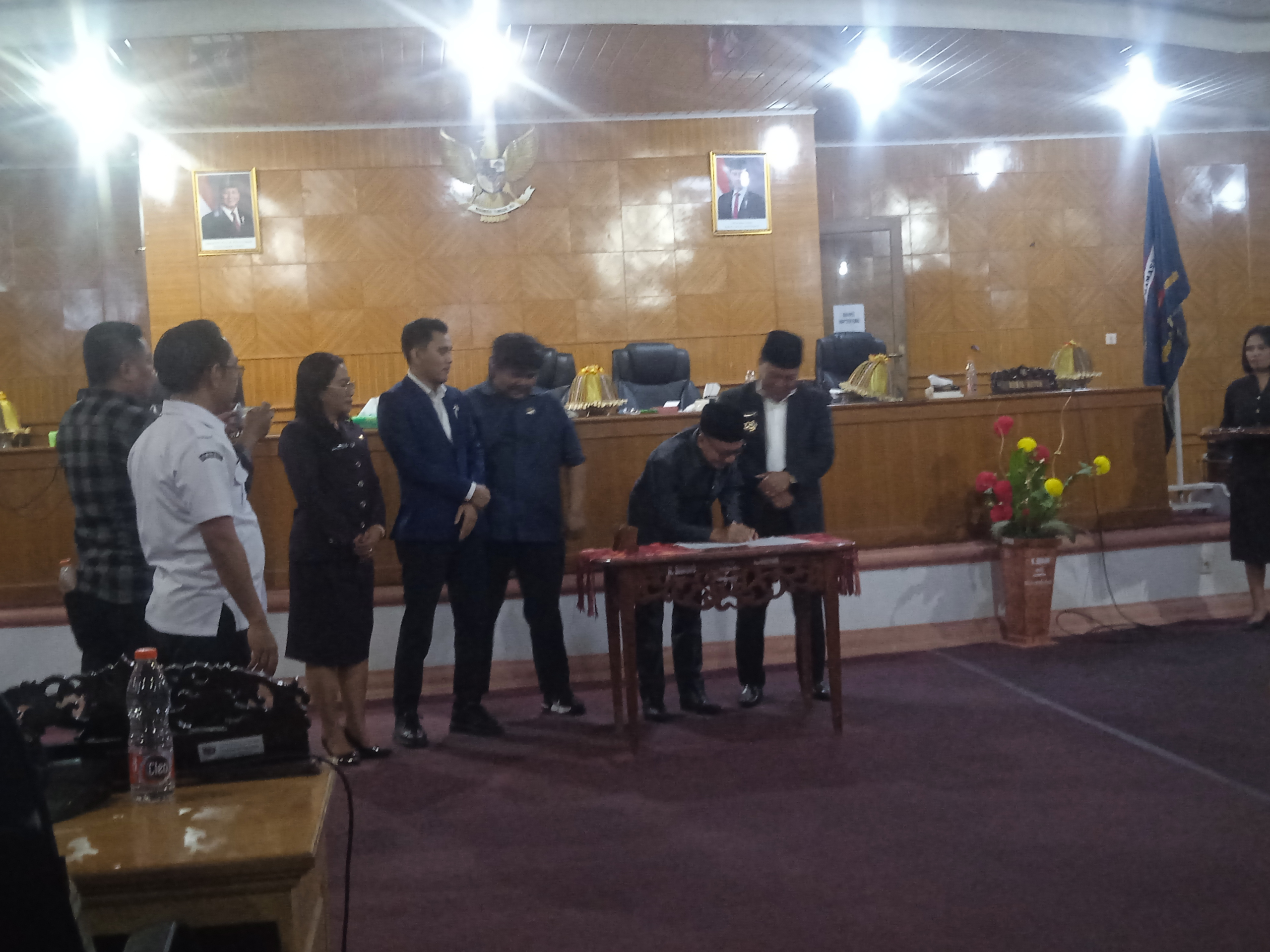 DPRD dan Pemkab Mamasa Sahkan Tiga Ranperda, Termasuk APBD Perubahan 2026