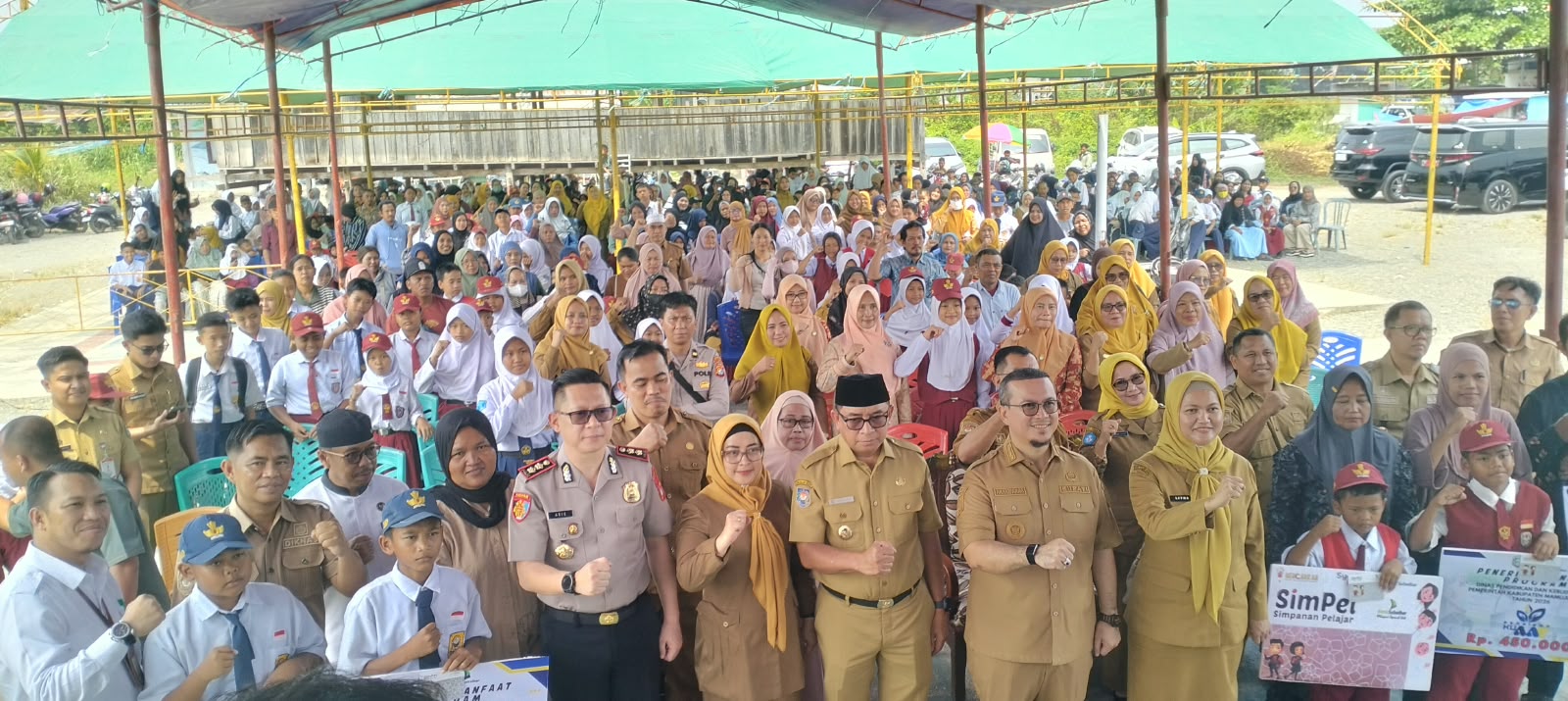 Beasiswa KUAAT Mamuju Tengah Kembali Disalurkan, 1.143 Siswa Terima Bantuan