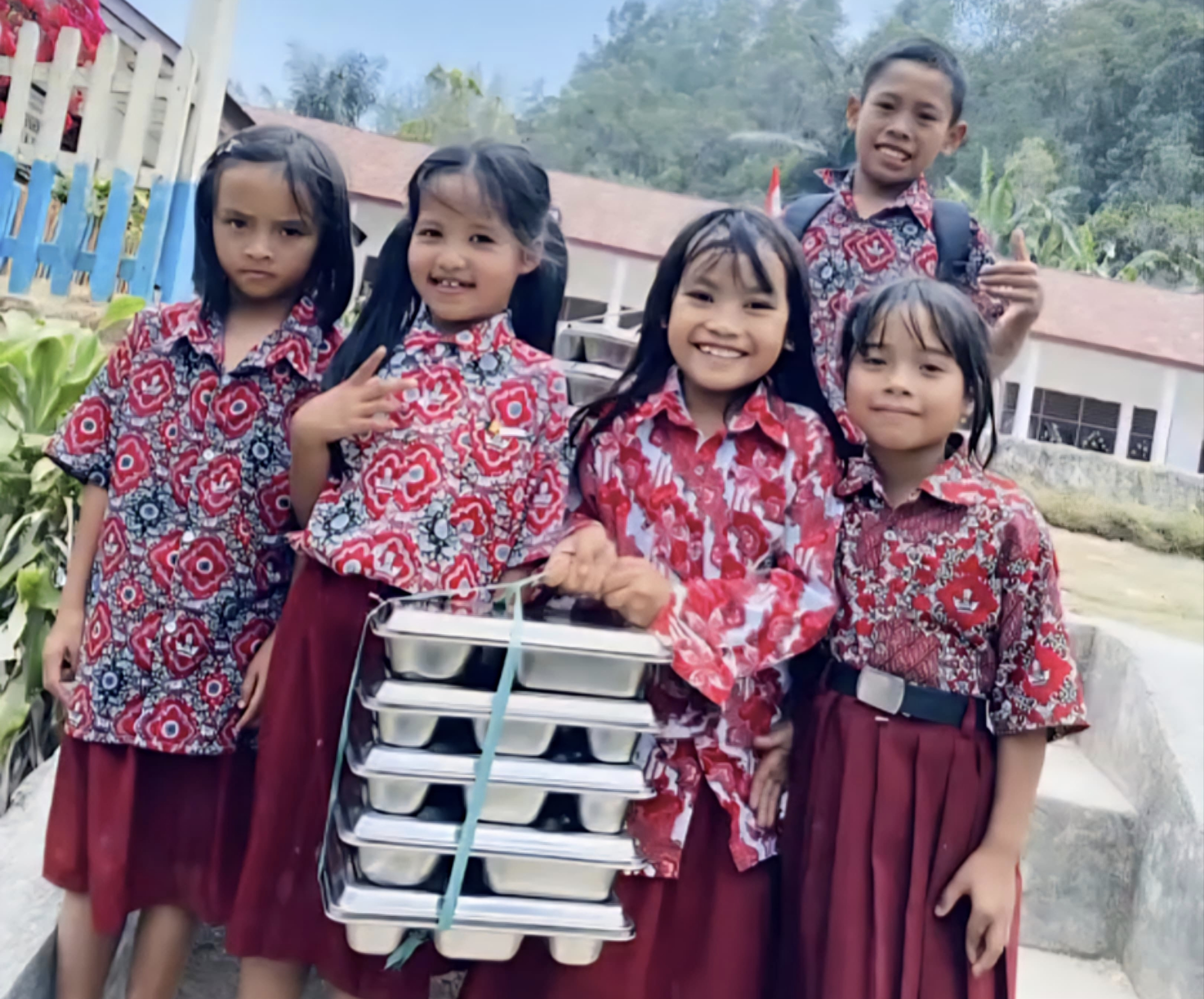 MBG Targetkan 2.023 Penerima Manfaat di Messawa, Kepala SPPG: Kami Pastikan Nutrisi Anak dan Ibu Terpenuhi