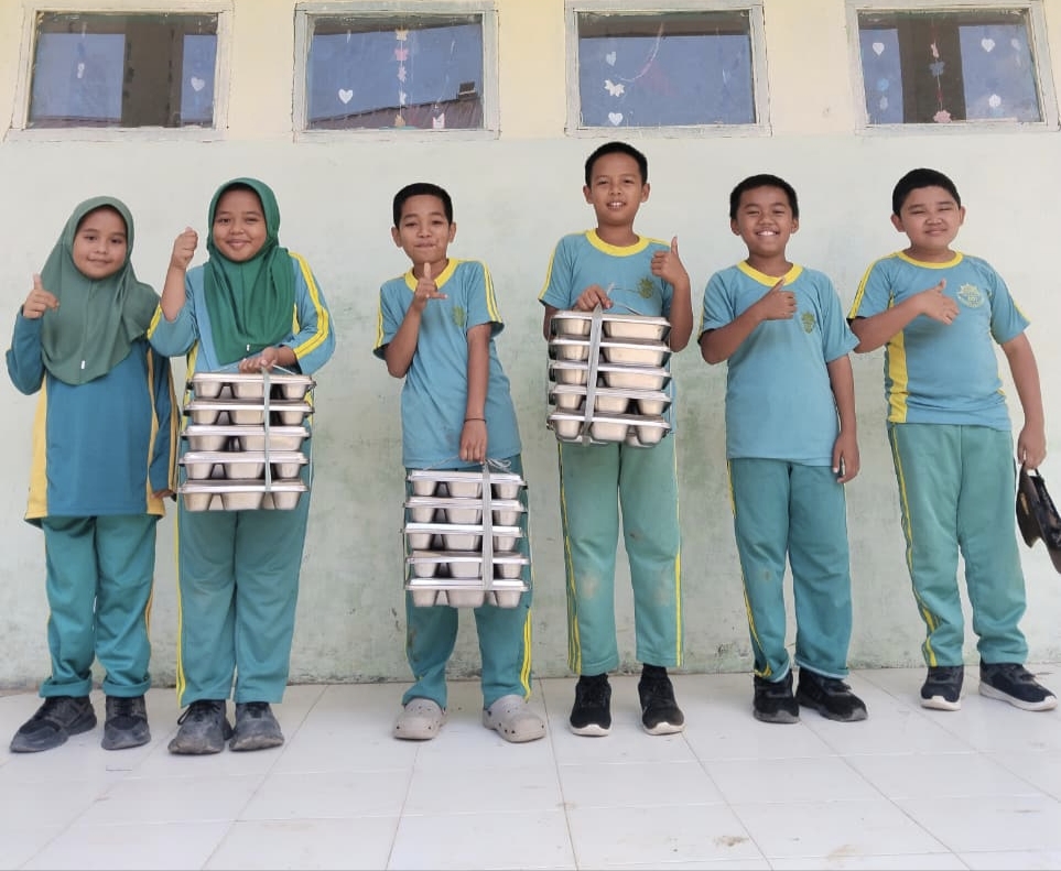 SPPG Mehalaan Salurkan MBG kepada 2.125 Penerima Manfaat, Sasar Peserta didik dan 3B