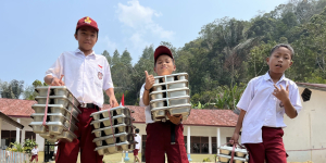 SPPG Messawa Salurkan MBG kepada 1.589 Penerima di Sekolah dan 430 Kelompok 3B